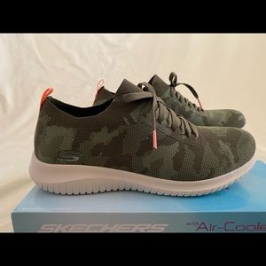 Sketchers Ultra Flex- Wild Pursuer